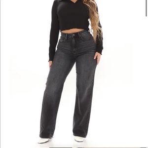 NWT Black Straight Leg Jeans, Size 5